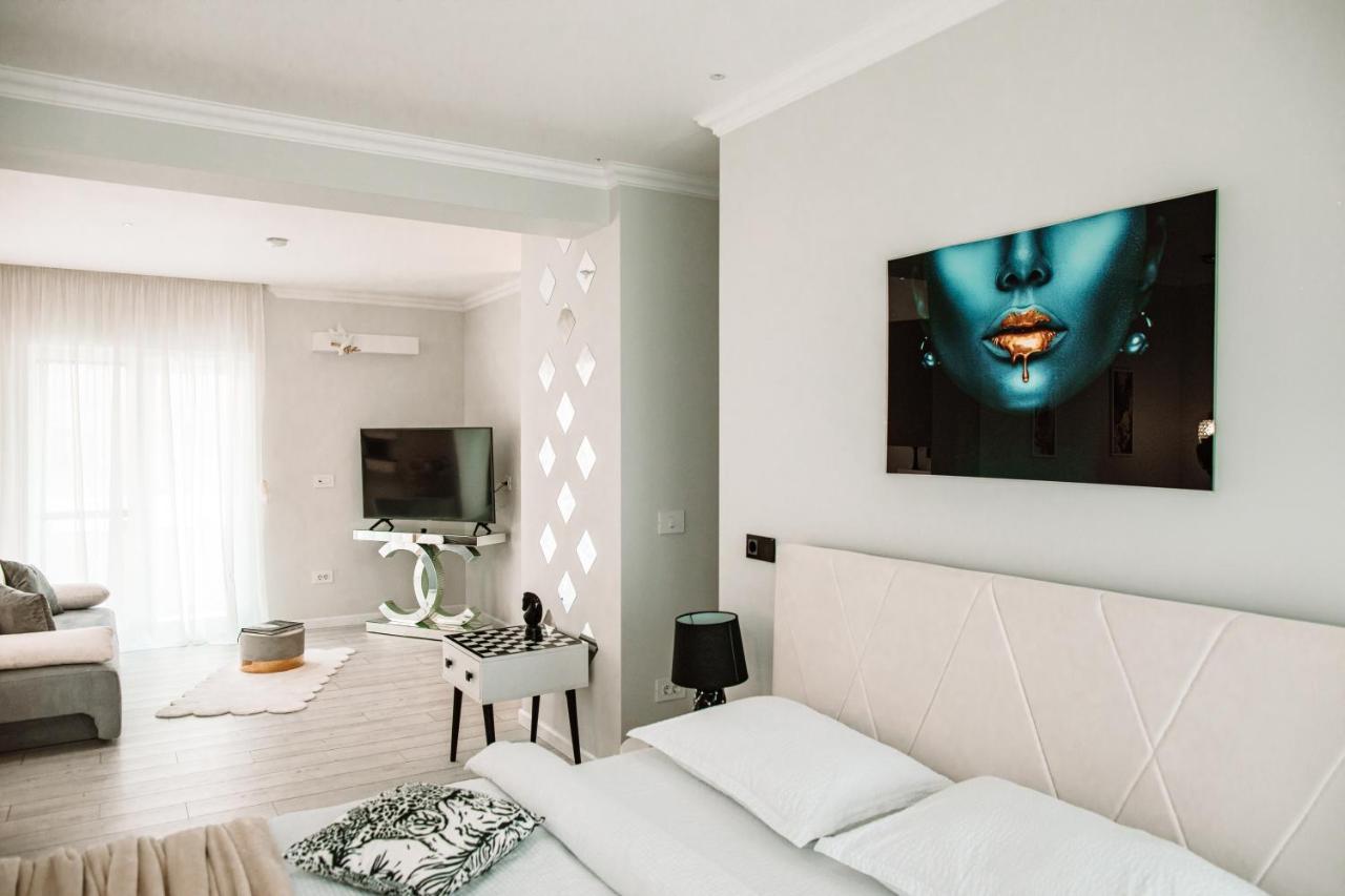 Am 13 Apartament